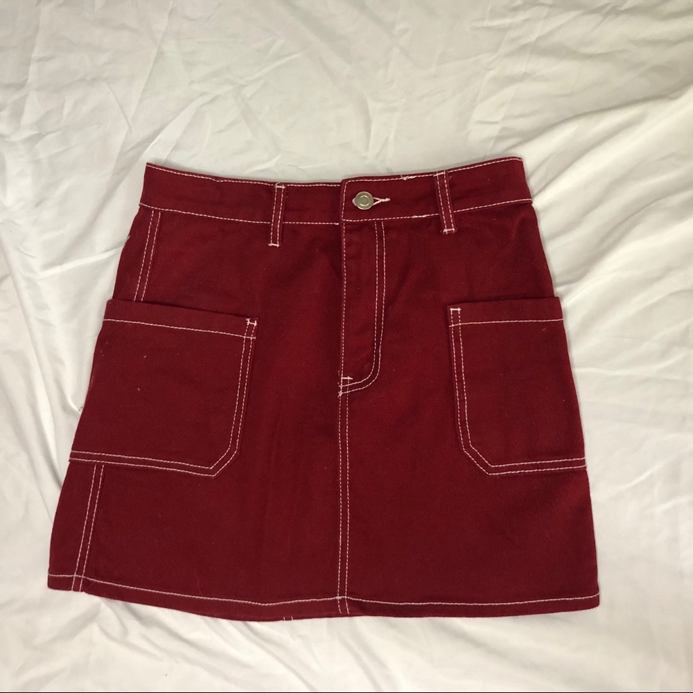 Red mini skirt with pockets